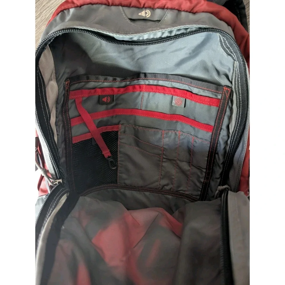 The North Face Yavapai Backpack Red Gray Hiking Travel School Camping Outdoor